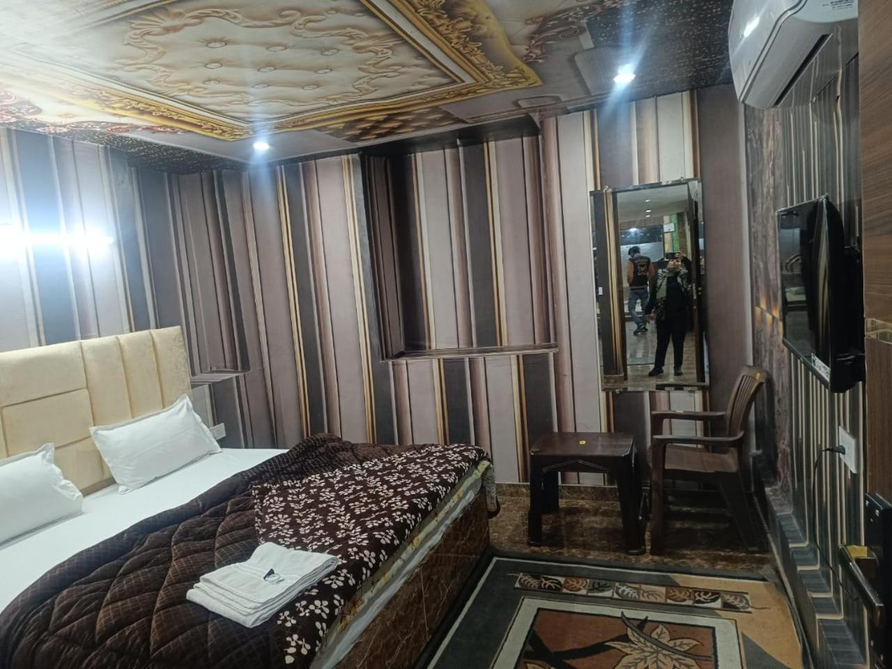 Tejas Just 2 Minutes From Golden Temple Homestay *
